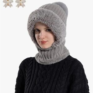 Women’s Knitted Hat